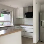 度假居 Mit Eigenem Garten Und Terrasse *
