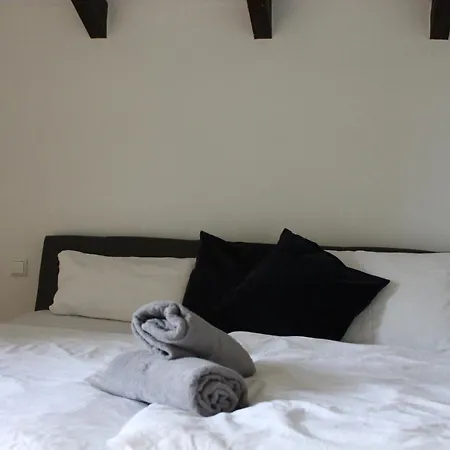 Tatil Evi Mit Eigenem Garten Und Terrasse *