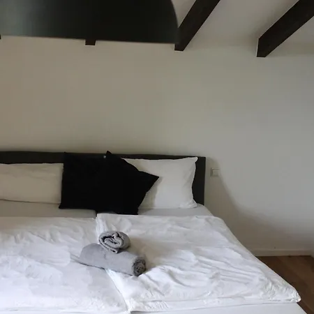 Mit Eigenem Garten Und Terrasse Tatil Evi *