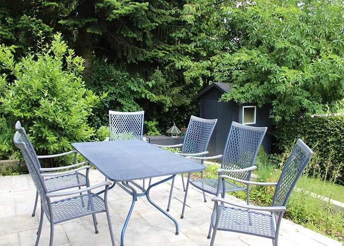 Feriehus Mit Eigenem Garten Und Terrasse